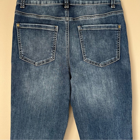 Maurices EverFlex Dark High Rise Straight Leg Blue Denim Women's Jeans SZ 8 Reg - Picture 4 of 13